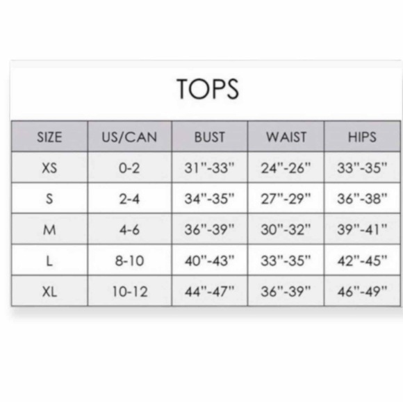 Luxury Swiss Dot Puff Sleeve Top - Picture 4 of 7